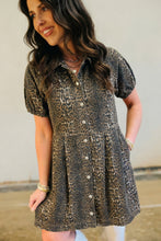Load image into Gallery viewer, Gray Leopard Print Short Sleeve Pleated Denim Mini Dress