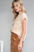 Load image into Gallery viewer, Pocket Ribbed Knit Short Sleeve Sweater
